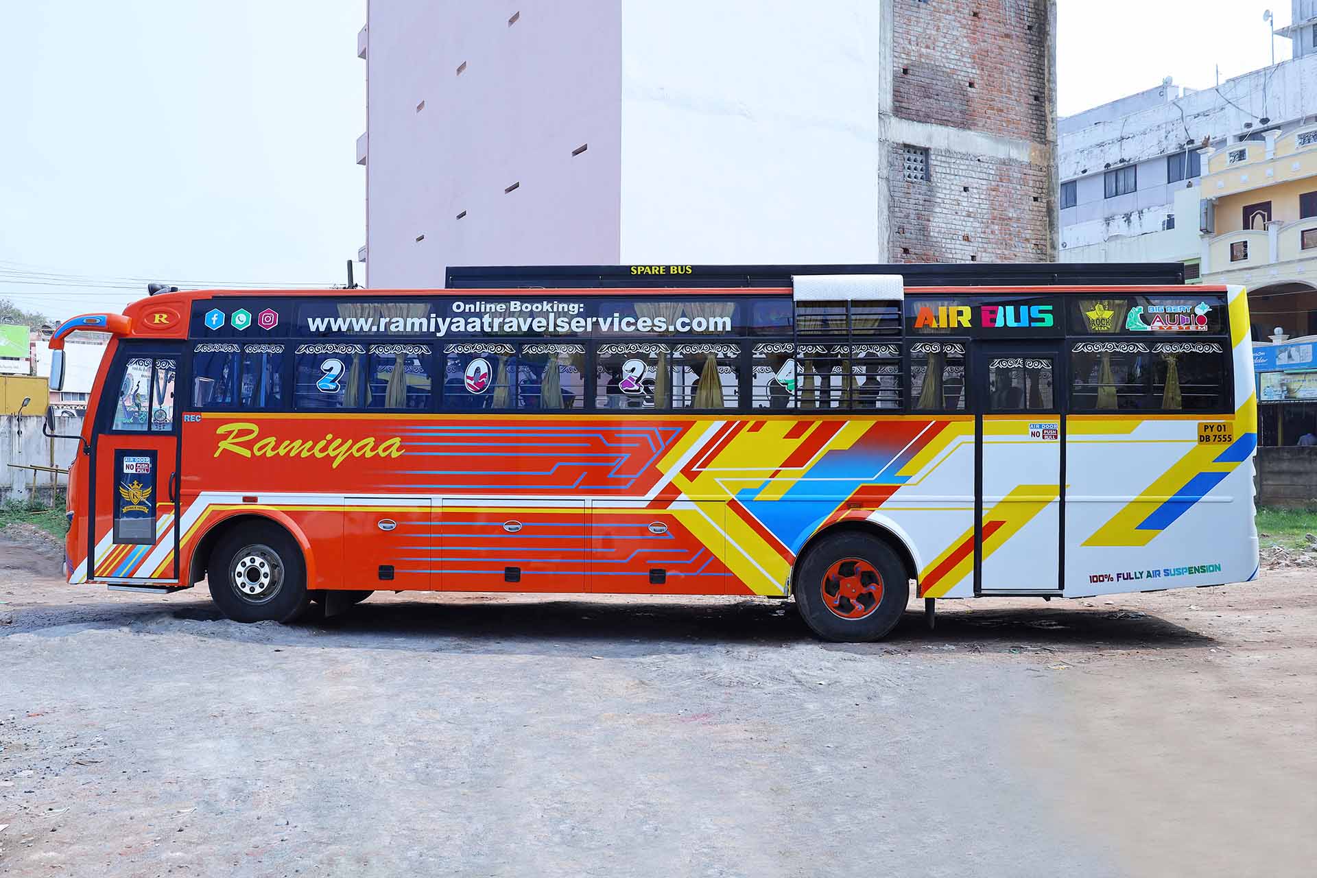 Bus gallery image 13